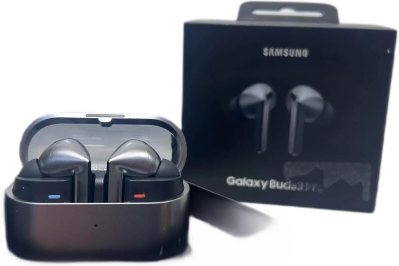 Samsung Galaxy Buds 3 Pro AI True Wireless Bluetooth Earbuds, Noise Cancelling, Sound Optimization, Real-Time Interpreter, Redesigned Comfort Fit Latin American Version (Silver)