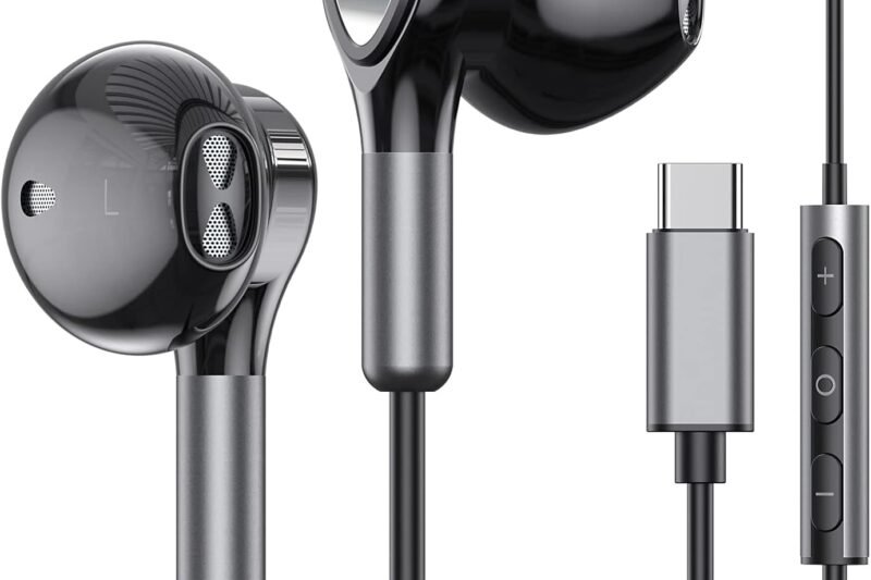 USB C Headphones for Samsung Galaxy S22 Ultra S21 FE S20 Z Flip 3 Fold 2 A53 USB C Earphones with Mic in-Ear Headphones Wired Earbuds USB Type C Earphones for iPad Pro Air Mini 6th Pixel 6A OnePlus 9